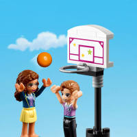 LEGO Friends heartlake city school 41682